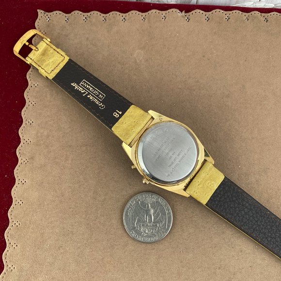 Vintage 1995 Tweety Bird And Sylvester Musical Watch. - Picture 6 of 7